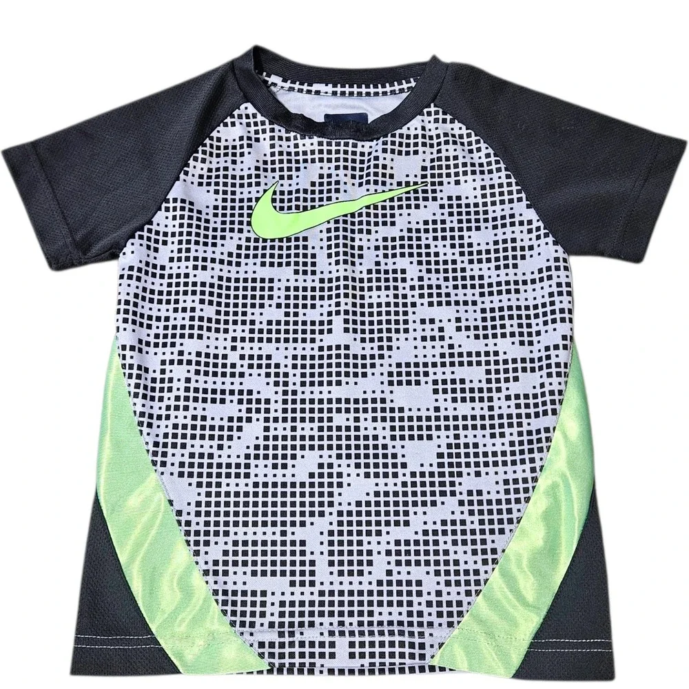 Boys 5/5T Summer Clothing Lot Cat & Jack Nike OshKosh Shorts Bundle